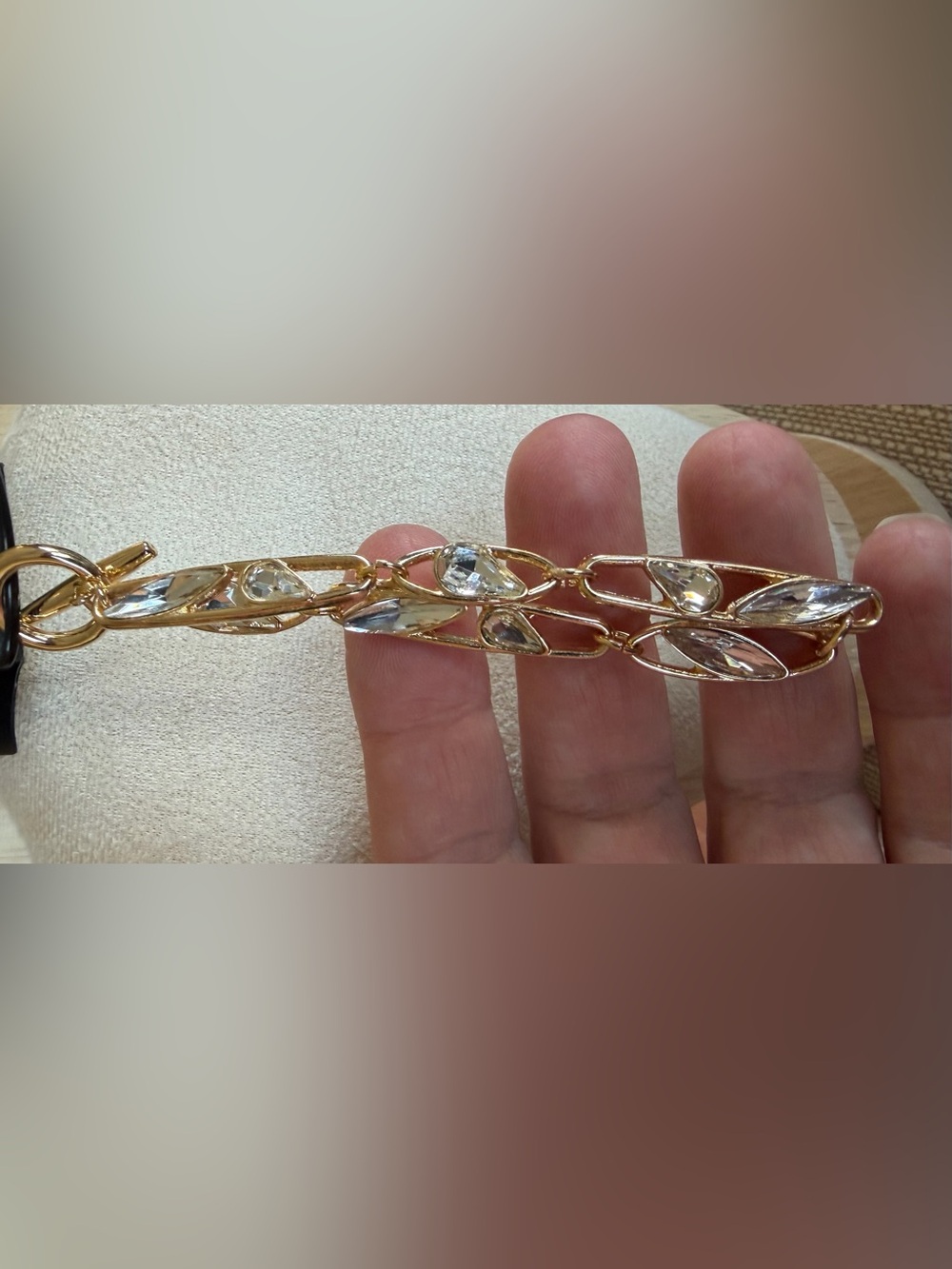 Vince Camuto Gold Crystal Link Toggle Bracelet - Picture 4 of 6